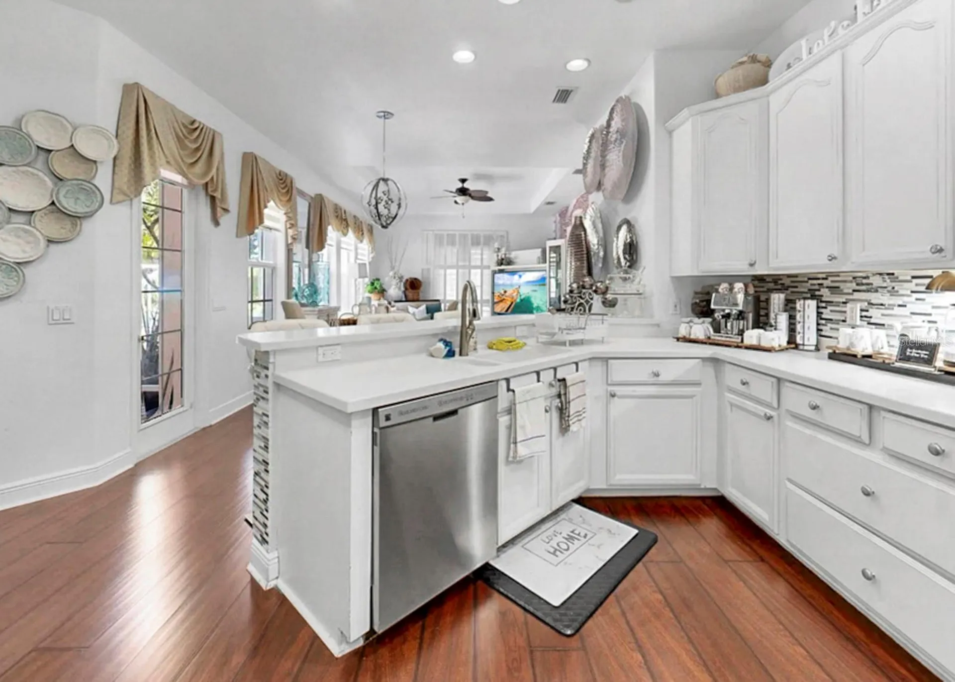 420 Manns Harbor Drive Apollo Beach FL 33572