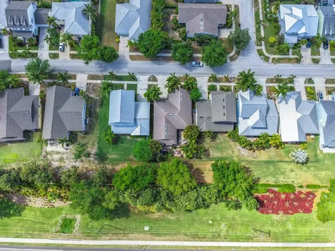 420 Manns Harbor Drive Apollo Beach FL 33572