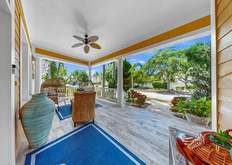 420 Manns Harbor Drive Apollo Beach FL 33572