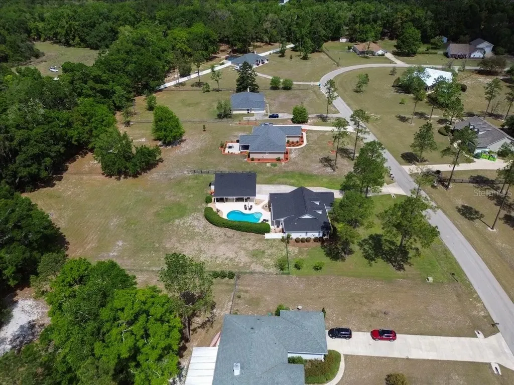 20744 NW 252nd Street High Springs FL 32643