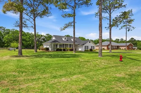 20744 NW 252nd Street High Springs FL 32643