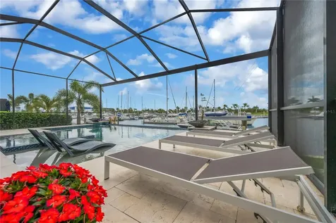 3034 Christophers Watch Lane Ruskin FL 33570