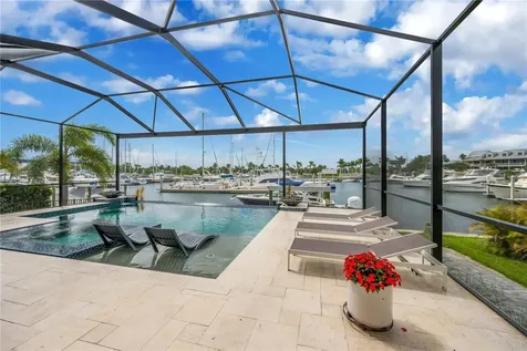 3034 Christophers Watch Lane Ruskin FL 33570