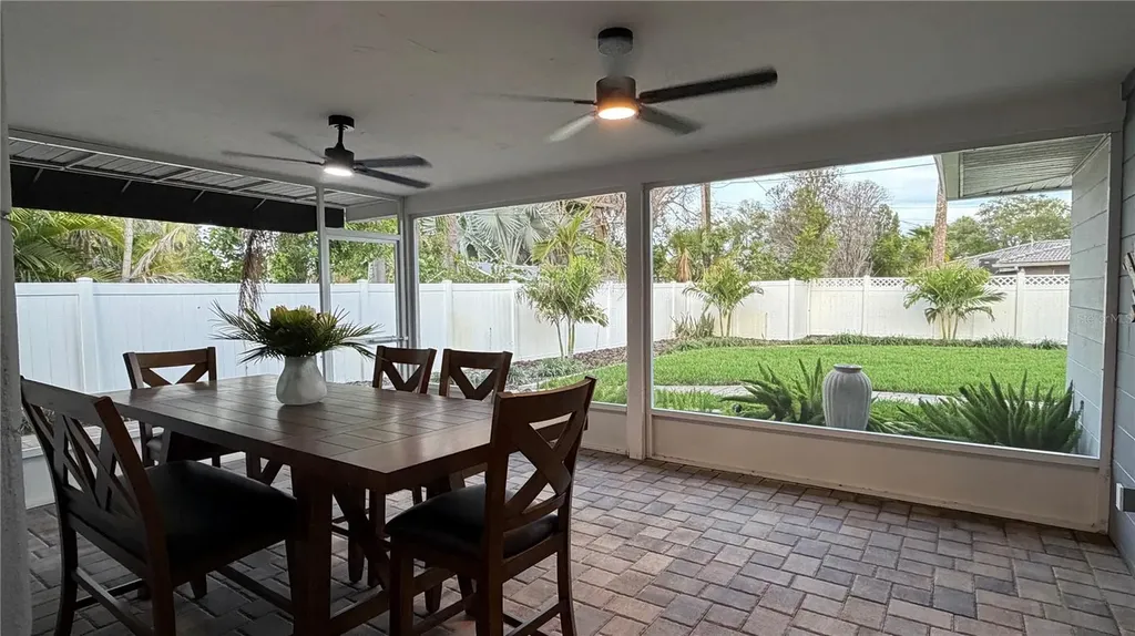 3435 Overlook Drive NE St Petersburg FL 33703