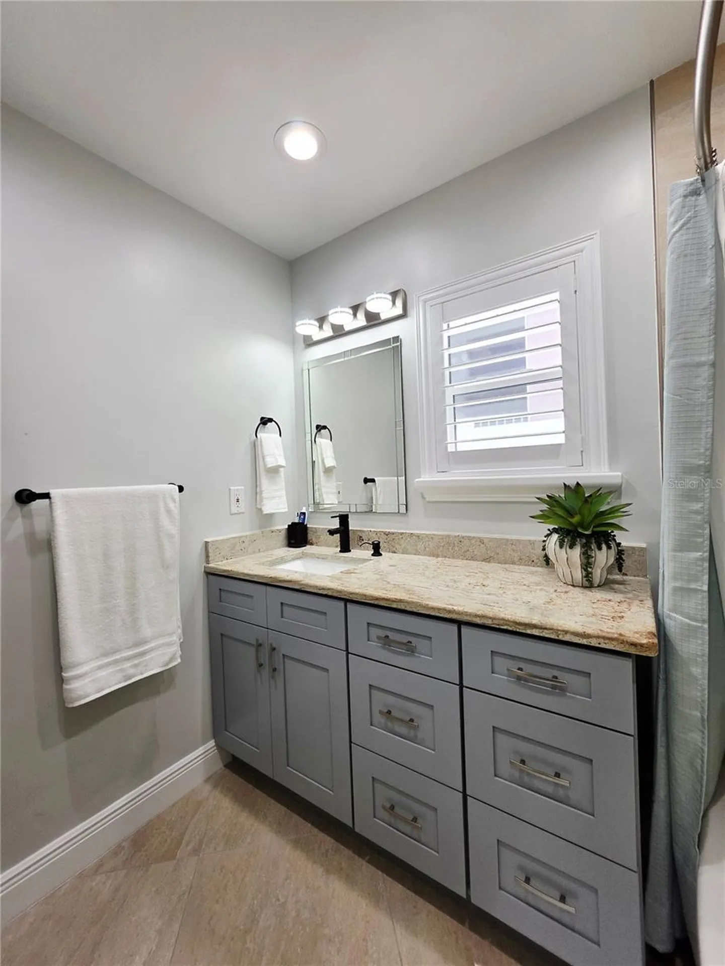 3435 Overlook Drive NE St Petersburg FL 33703