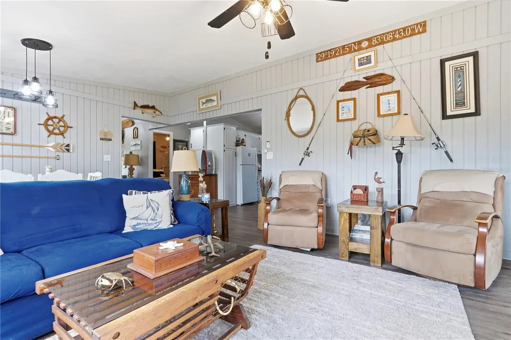 547 SE 205th Street Suwannee FL 32692