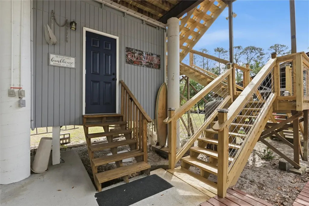 547 SE 205th Street Suwannee FL 32692