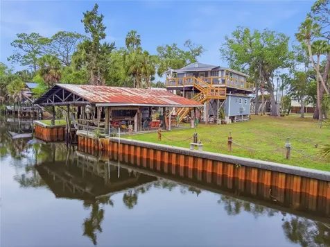 547 SE 205th Street Suwannee FL 32692