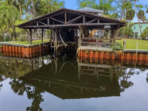547 SE 205th Street Suwannee FL 32692