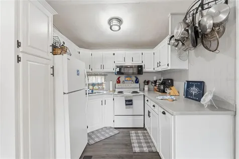 547 SE 205th Street Suwannee FL 32692