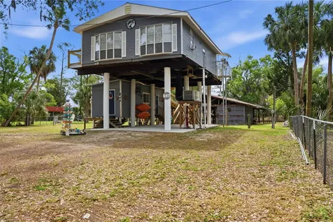 547 SE 205th Street Suwannee FL 32692