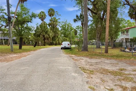 547 SE 205th Street Suwannee FL 32692