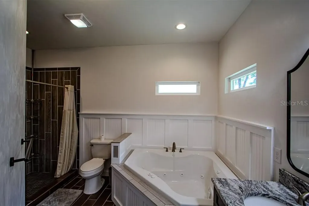 109 SW Round House Court Fort White FL 32038