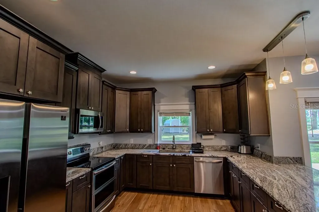 109 SW Round House Court Fort White FL 32038