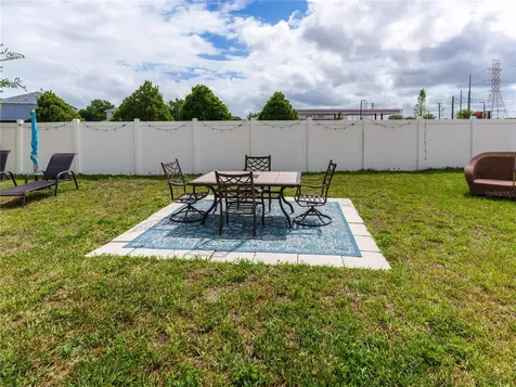 4321 Globe Thistle Drive Tampa FL 33619