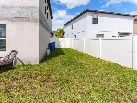 4321 Globe Thistle Drive Tampa FL 33619