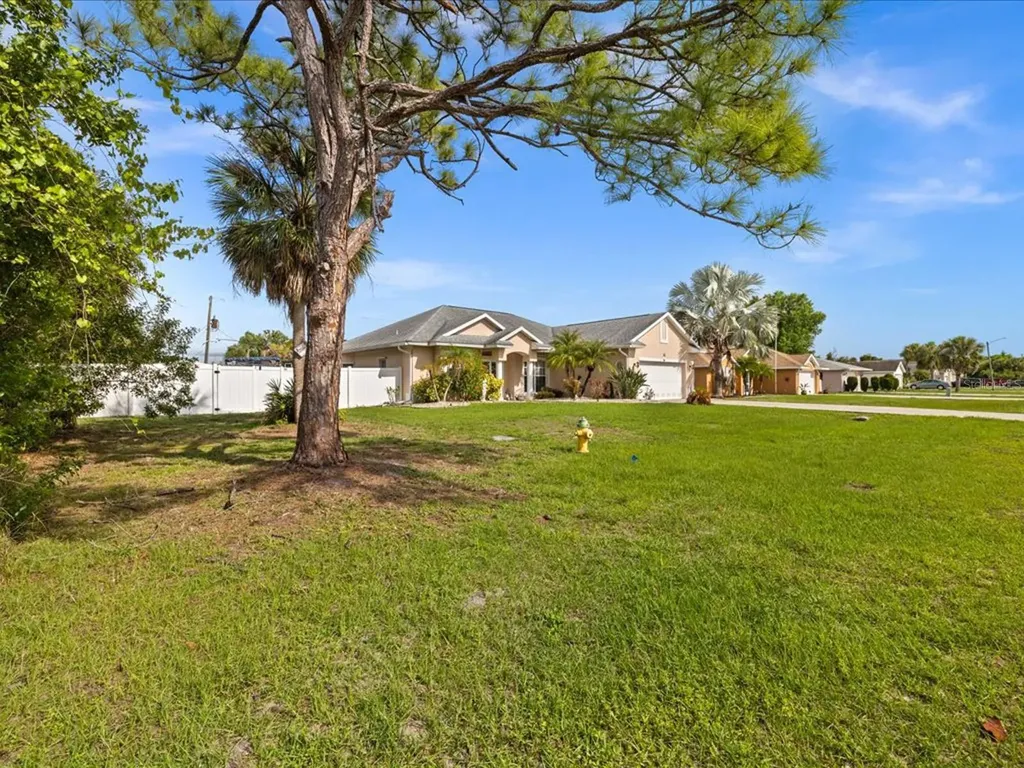 32 Orlando Boulevard Port Charlotte FL 33954