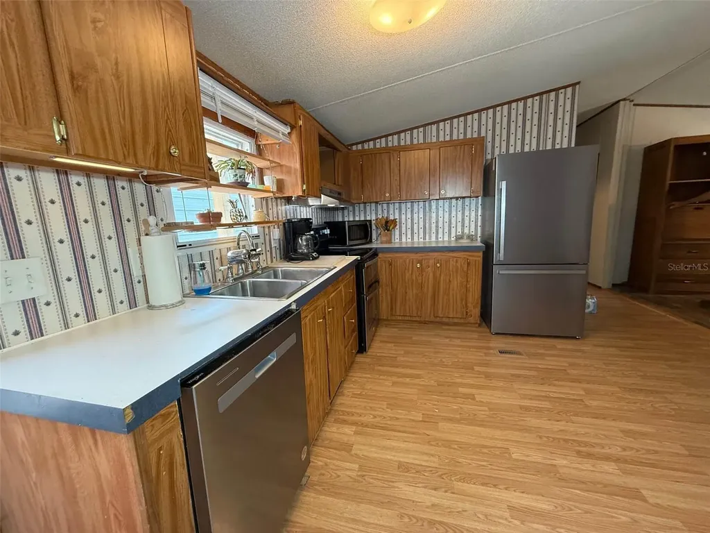 104 Waterway Avenue Satsuma FL 32189