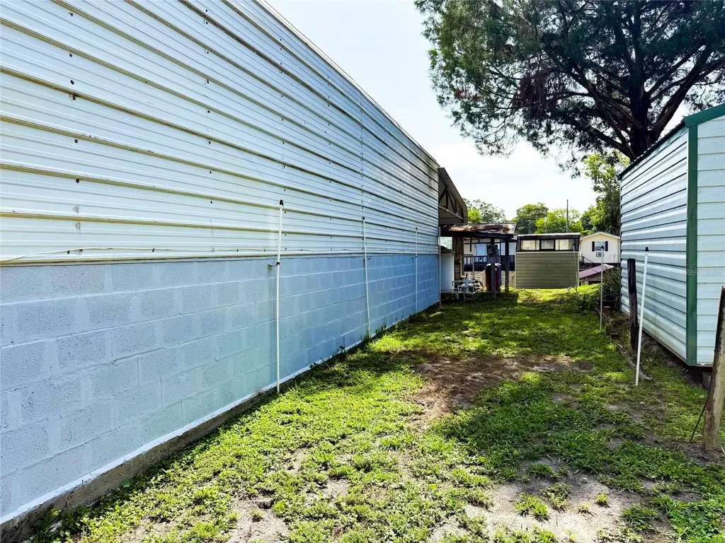 104 Waterway Avenue Satsuma FL 32189