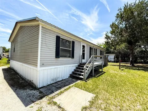 104 Waterway Avenue Satsuma FL 32189