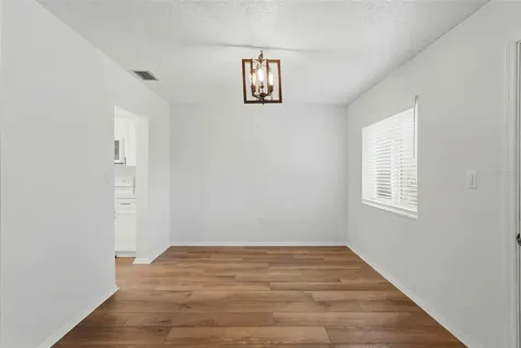350 79th Avenue N St Petersburg FL 33702