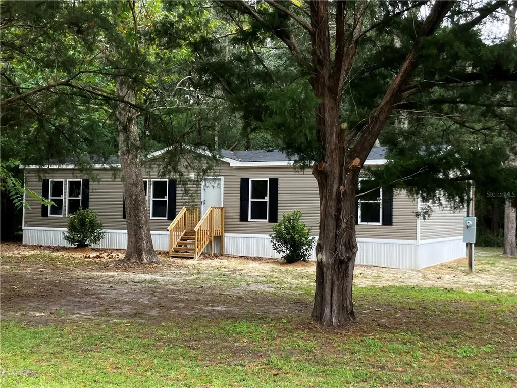 16598 NW 80th Avenue Trenton FL 32693