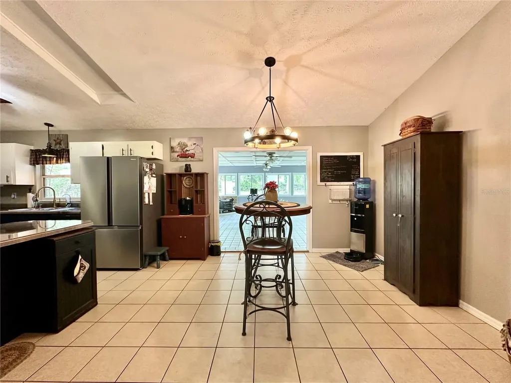 4251 NE 138th Place Anthony FL 32617