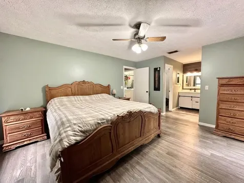 4251 NE 138th Place Anthony FL 32617