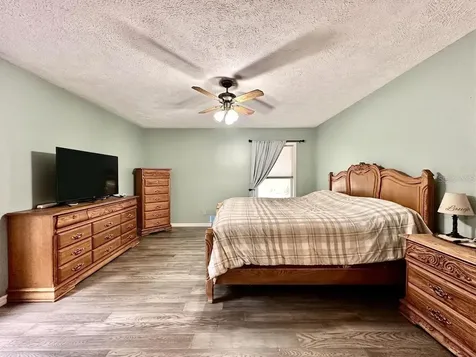4251 NE 138th Place Anthony FL 32617