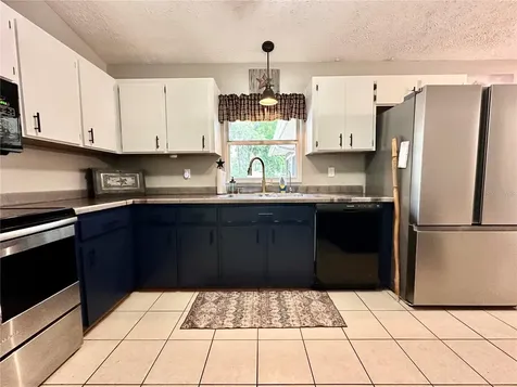 4251 NE 138th Place Anthony FL 32617
