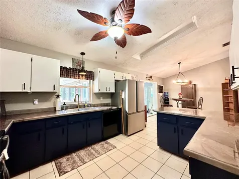 4251 NE 138th Place Anthony FL 32617