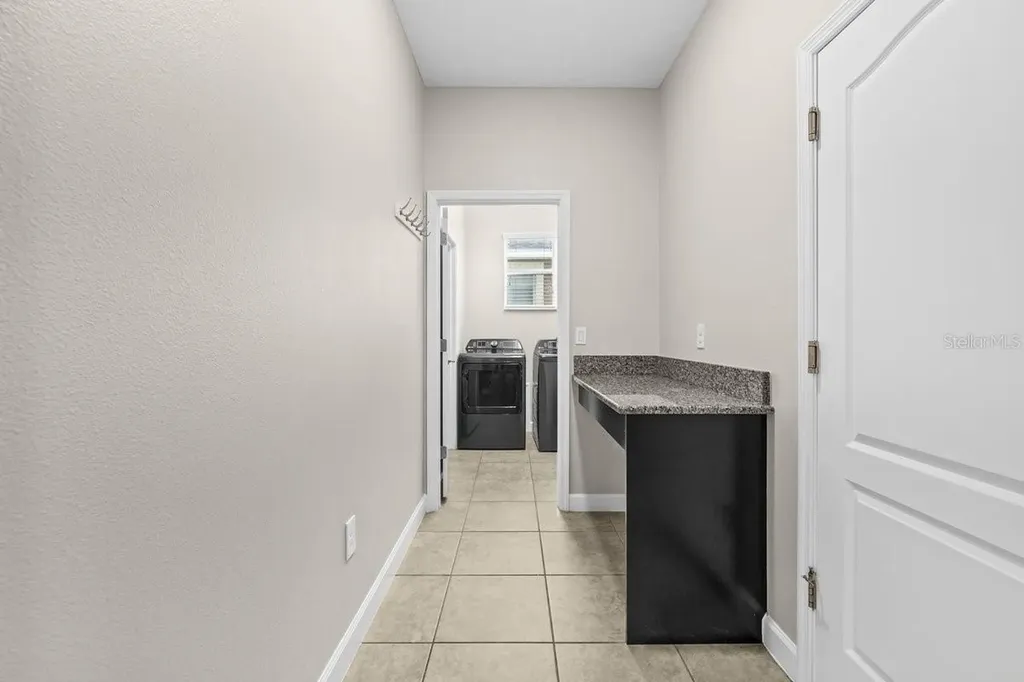 10153 Newminster Loop Ruskin FL 33573