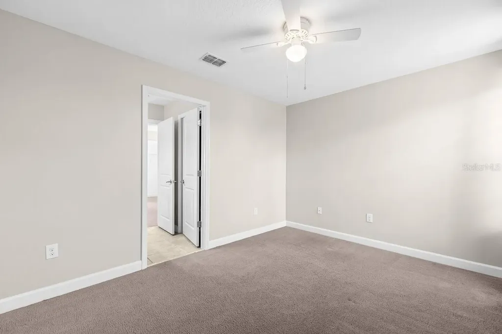 10153 Newminster Loop Ruskin FL 33573