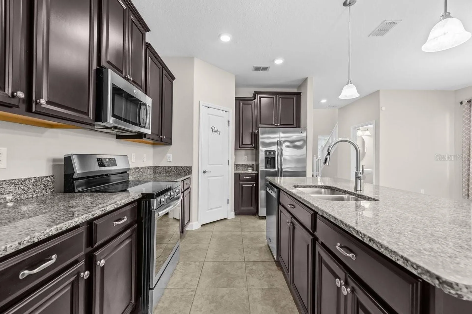 10153 Newminster Loop Ruskin FL 33573