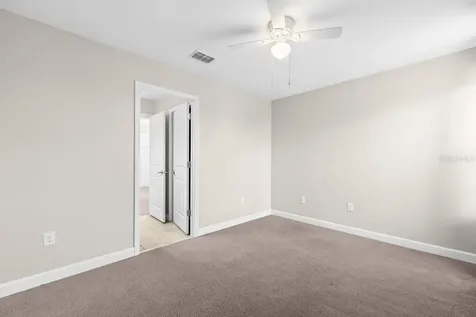 10153 Newminster Loop Ruskin FL 33573