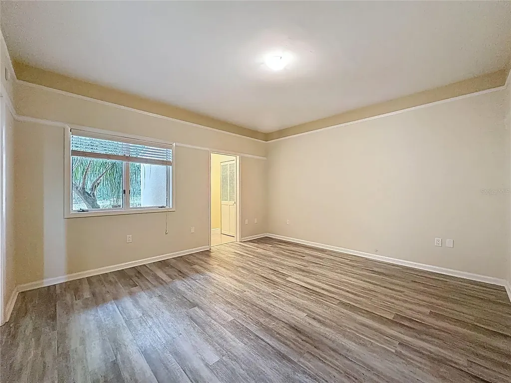 6846 Lake View Drive Yalaha FL 34797