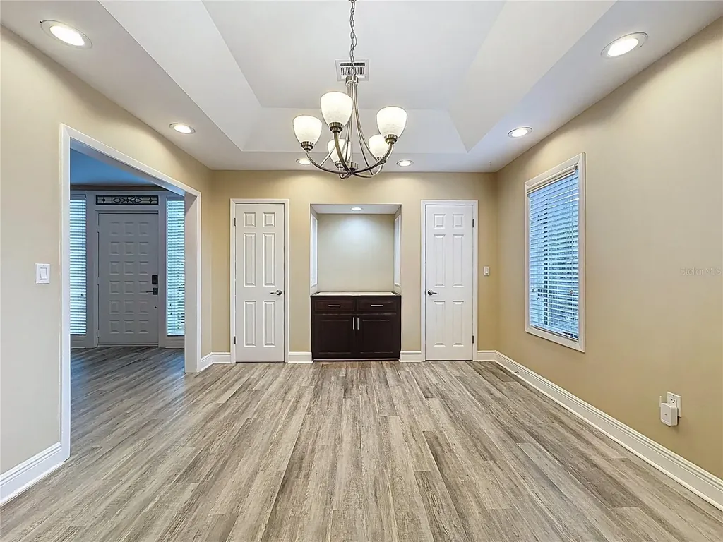 6846 Lake View Drive Yalaha FL 34797