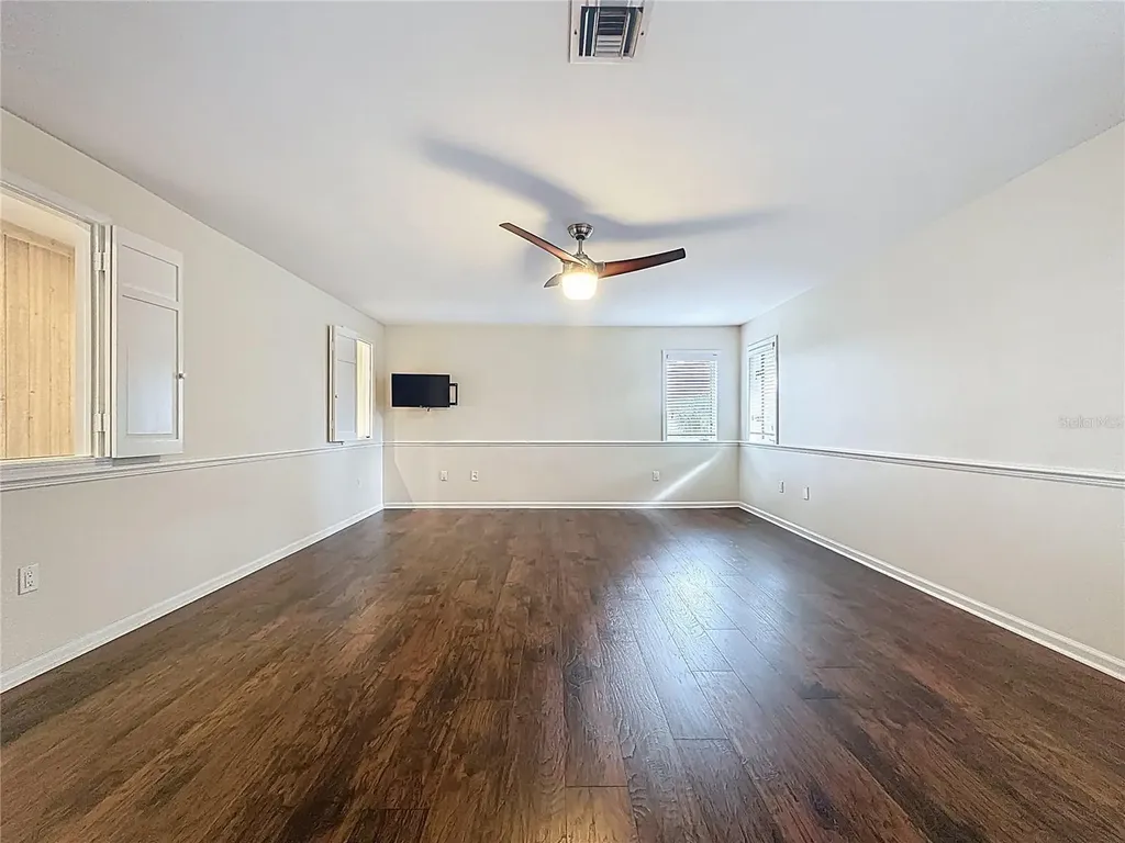 6846 Lake View Drive Yalaha FL 34797
