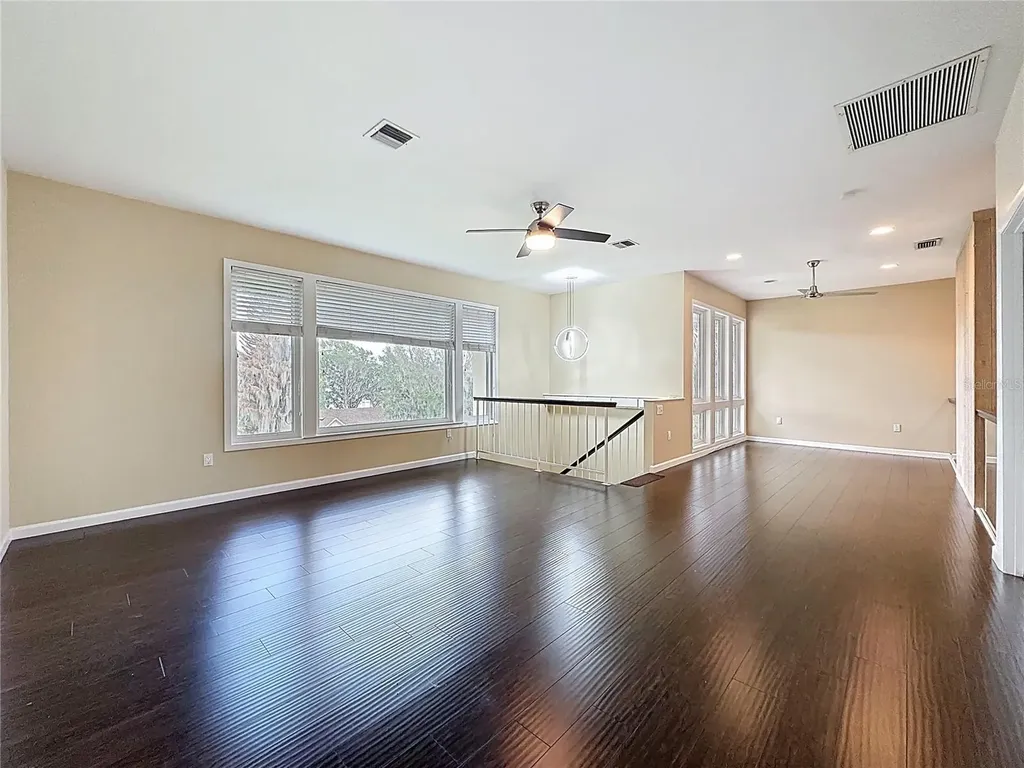 6846 Lake View Drive Yalaha FL 34797