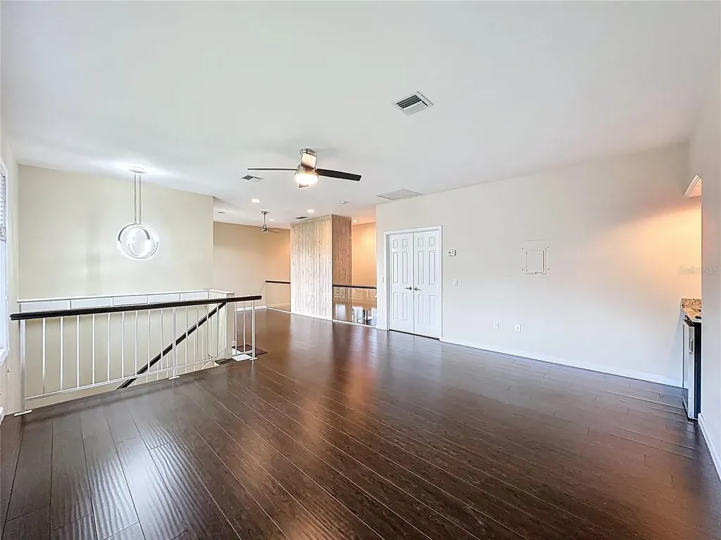 6846 Lake View Drive Yalaha FL 34797