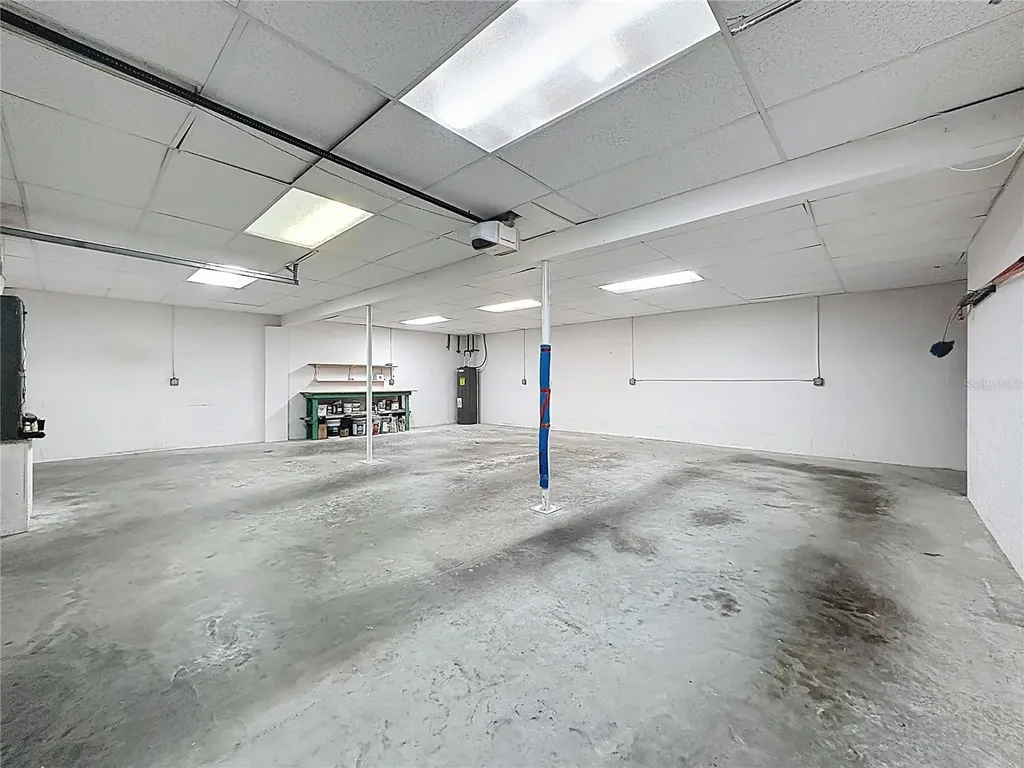 6846 Lake View Drive Yalaha FL 34797