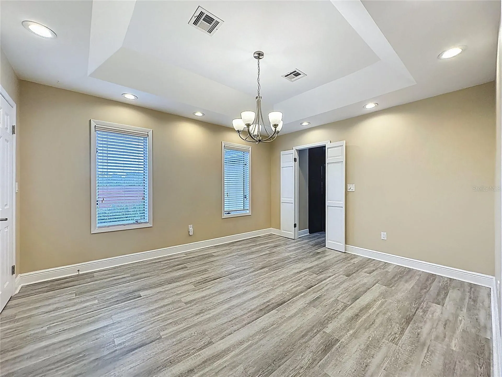 6846 Lake View Drive Yalaha FL 34797