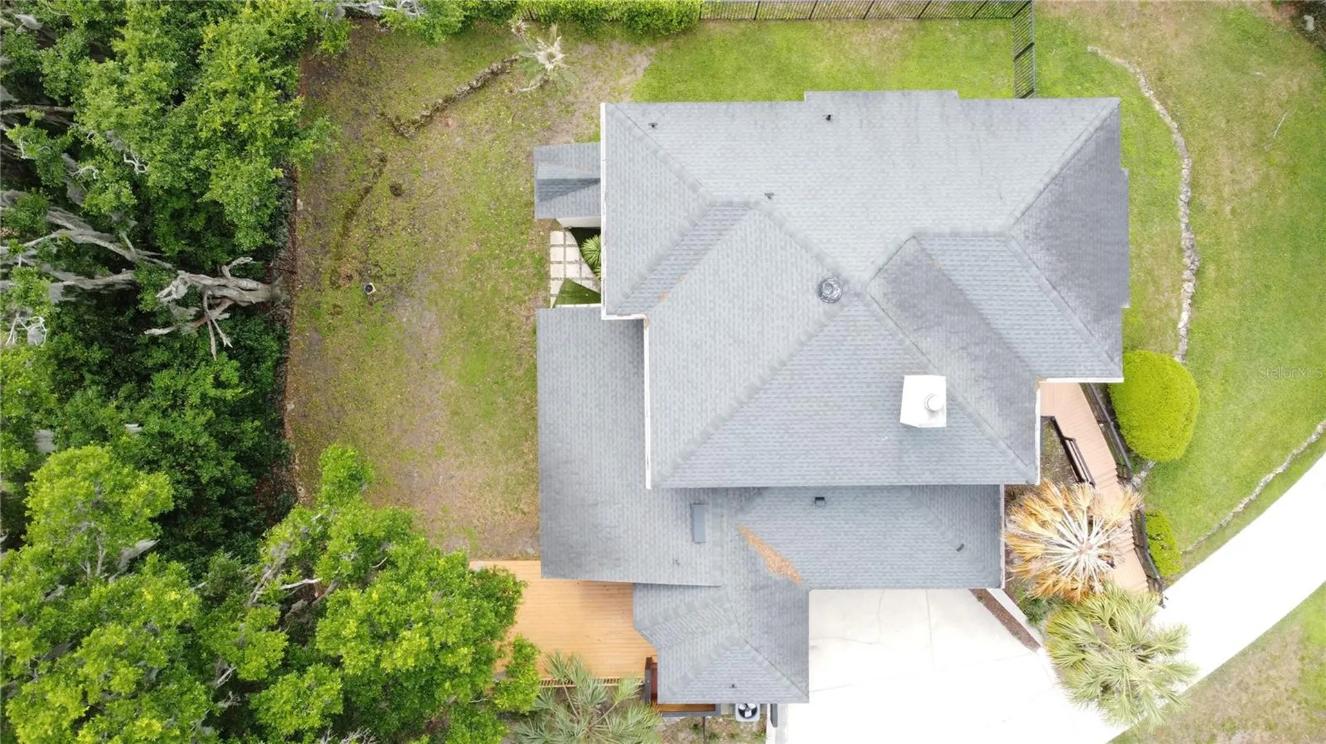 6846 Lake View Drive Yalaha FL 34797