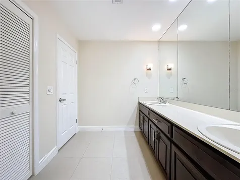 6846 Lake View Drive Yalaha FL 34797