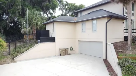 6846 Lake View Drive Yalaha FL 34797