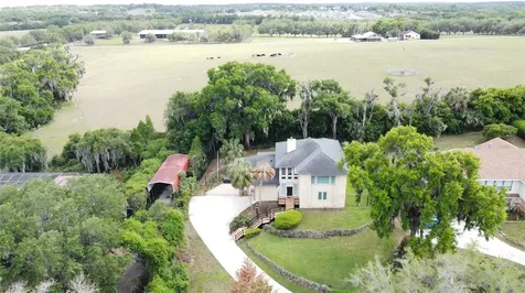 6846 Lake View Drive Yalaha FL 34797