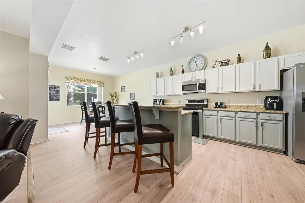 133 Bay Leaf Lane Davenport FL 33896