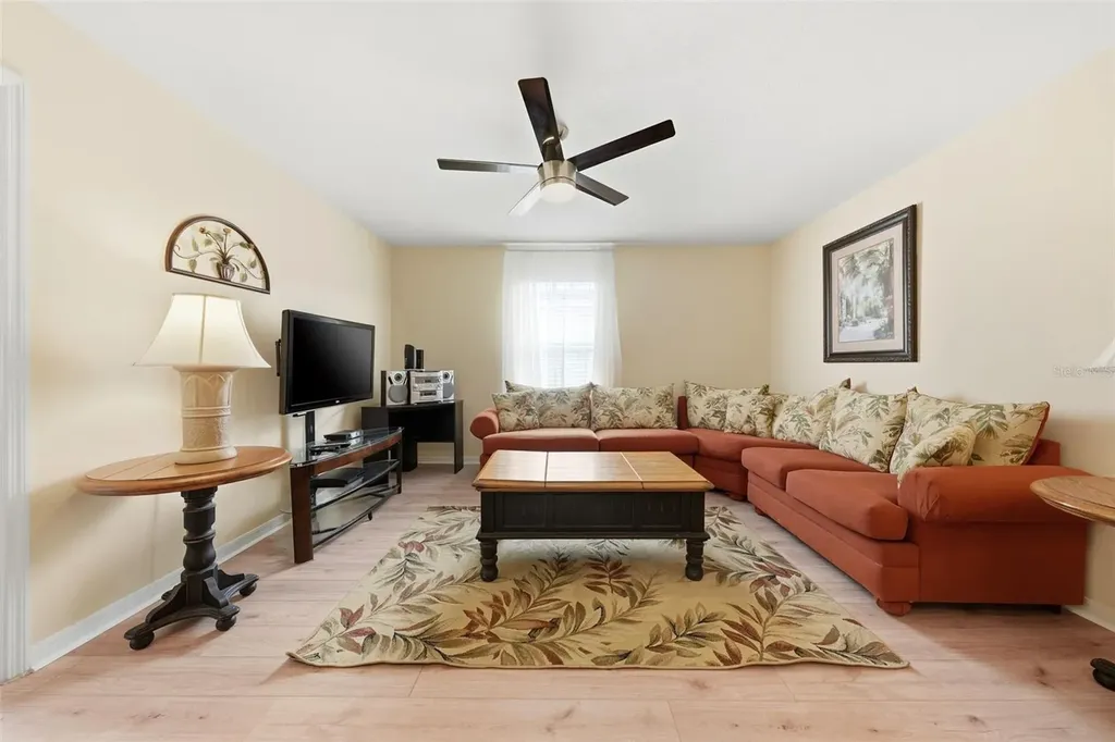 133 Bay Leaf Lane Davenport FL 33896