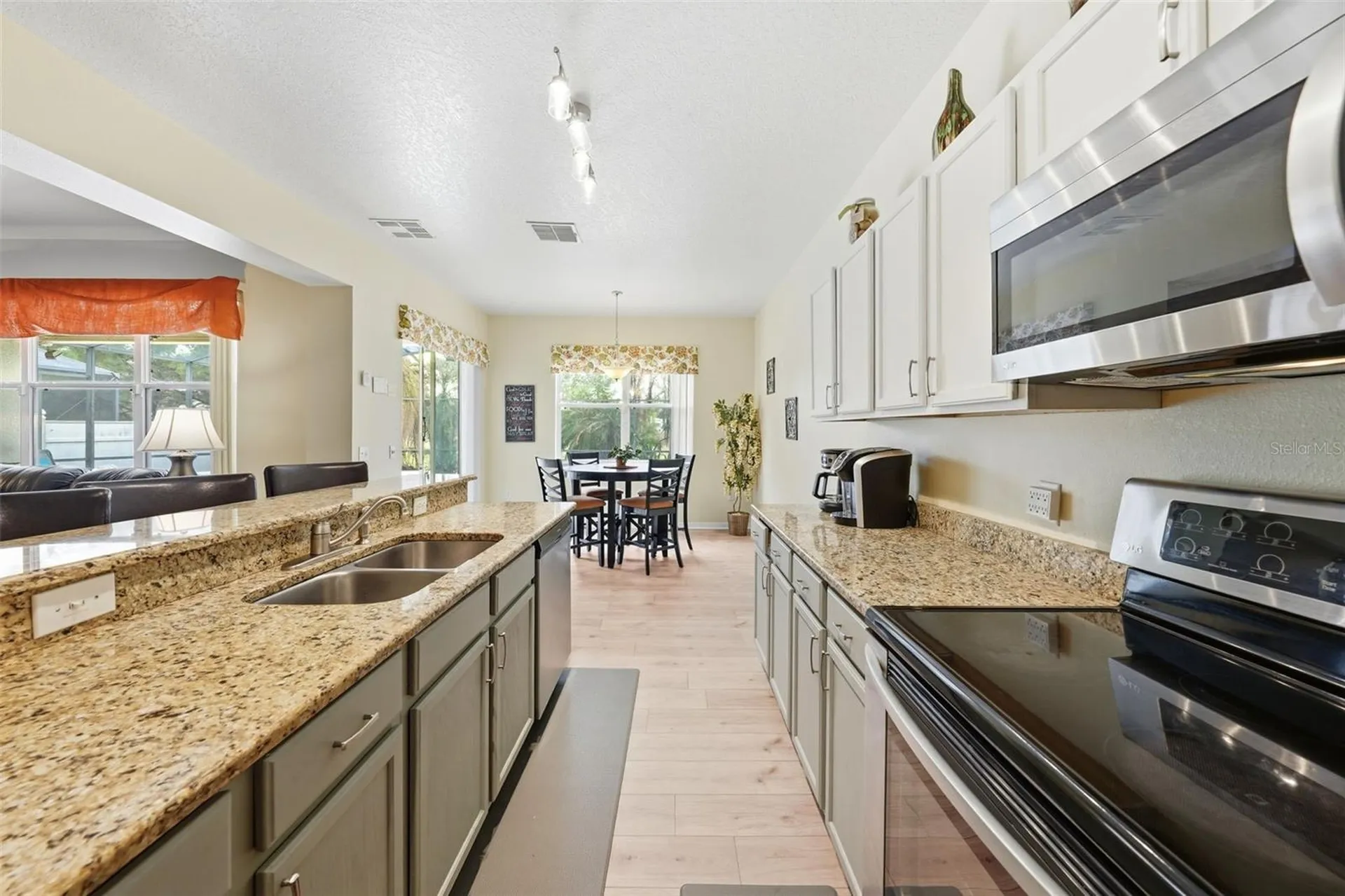 133 Bay Leaf Lane Davenport FL 33896