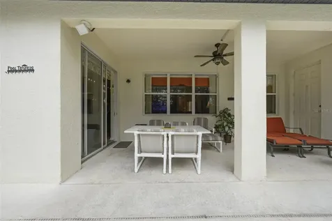133 Bay Leaf Lane Davenport FL 33896